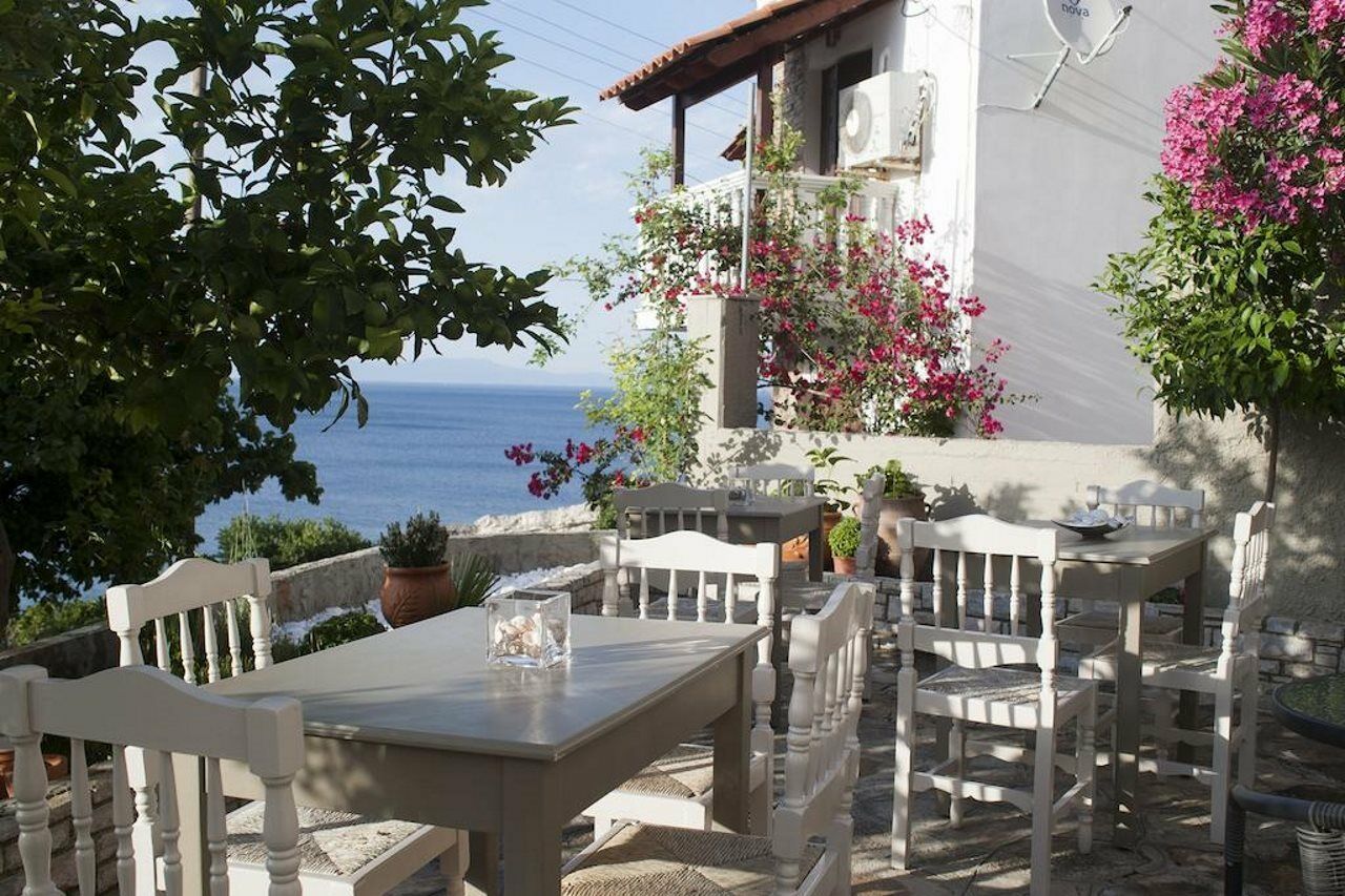 Hotel Cattleya Kokkari Exterior foto